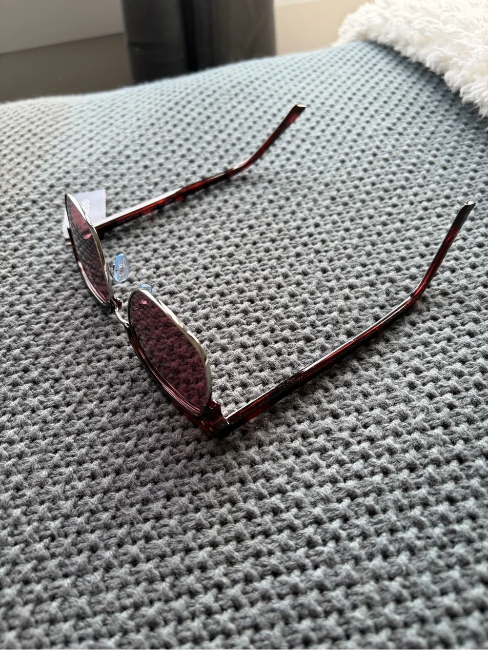 Express Womens Tortoiseshell Frame Sunglasses with Brown Lenses